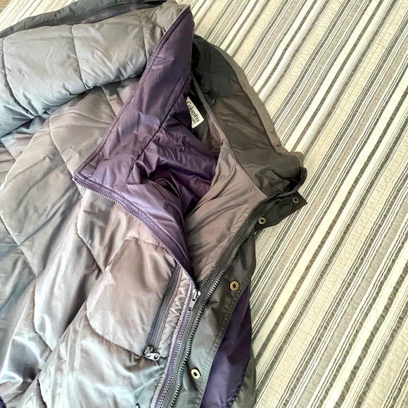 Columbia jacket. Size XL. Like new condition. - Picture 6 of 6